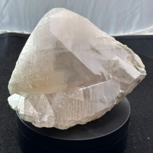 Calcite crystal